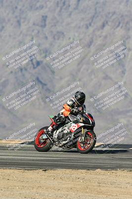 media/Dec-01-2025-Moto Forza (Mon) [[2daa91e15f]]/2-Intermediate Group/Session 4 Turn 9/